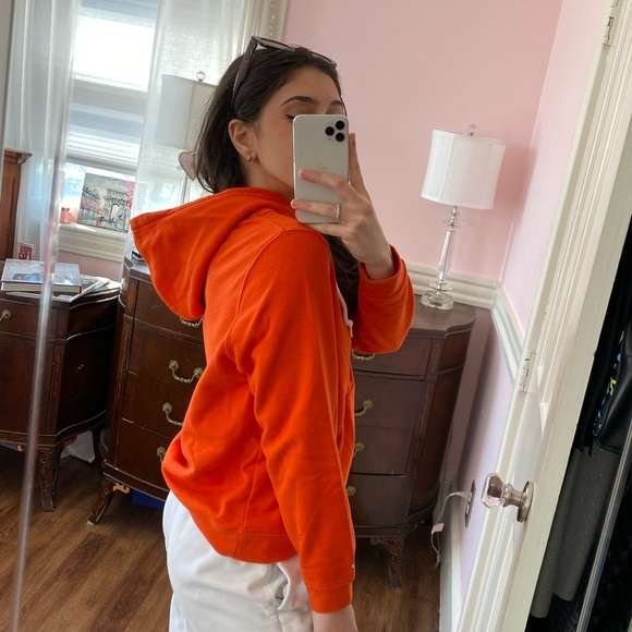 Florida Gators sweatshirt - Picture 2 of 4